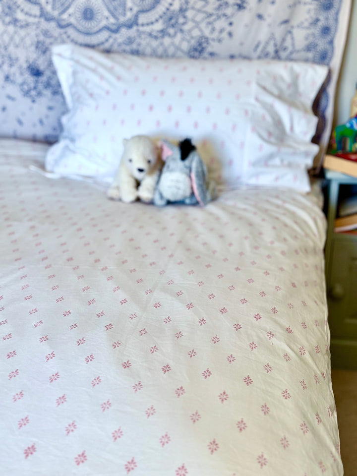 Annie Design Bedding (Vintage Pink)