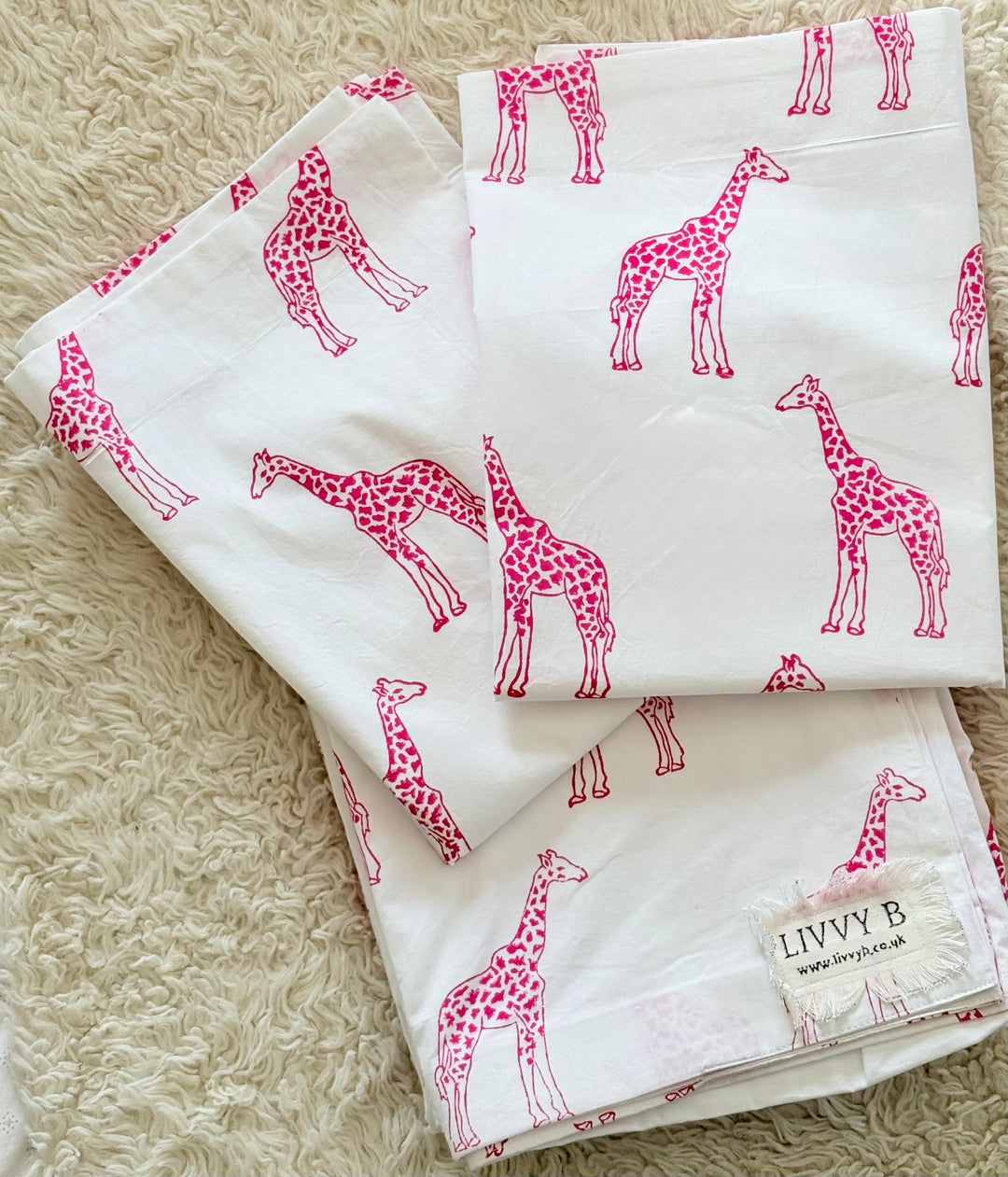 Giraffe Bedding Sets (Pink)