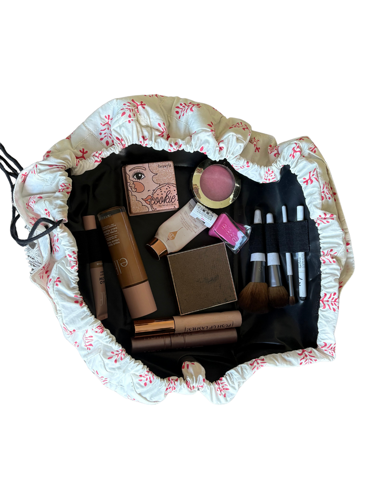 Booti  Lay Flat Makeup Bag