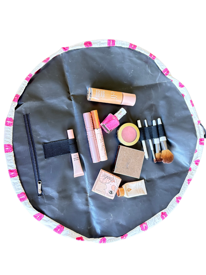 Lips  Lay Flat Makeup Bag
