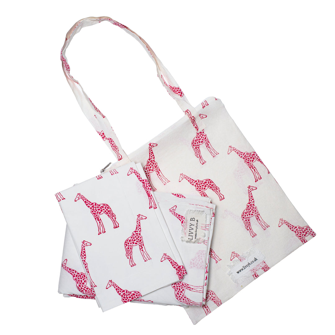 Giraffe Bedding Sets (Pink)