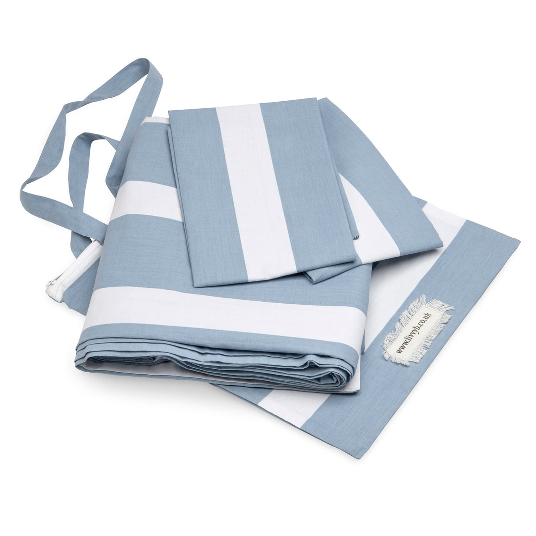 Reversible Thin Striped Bedding Set