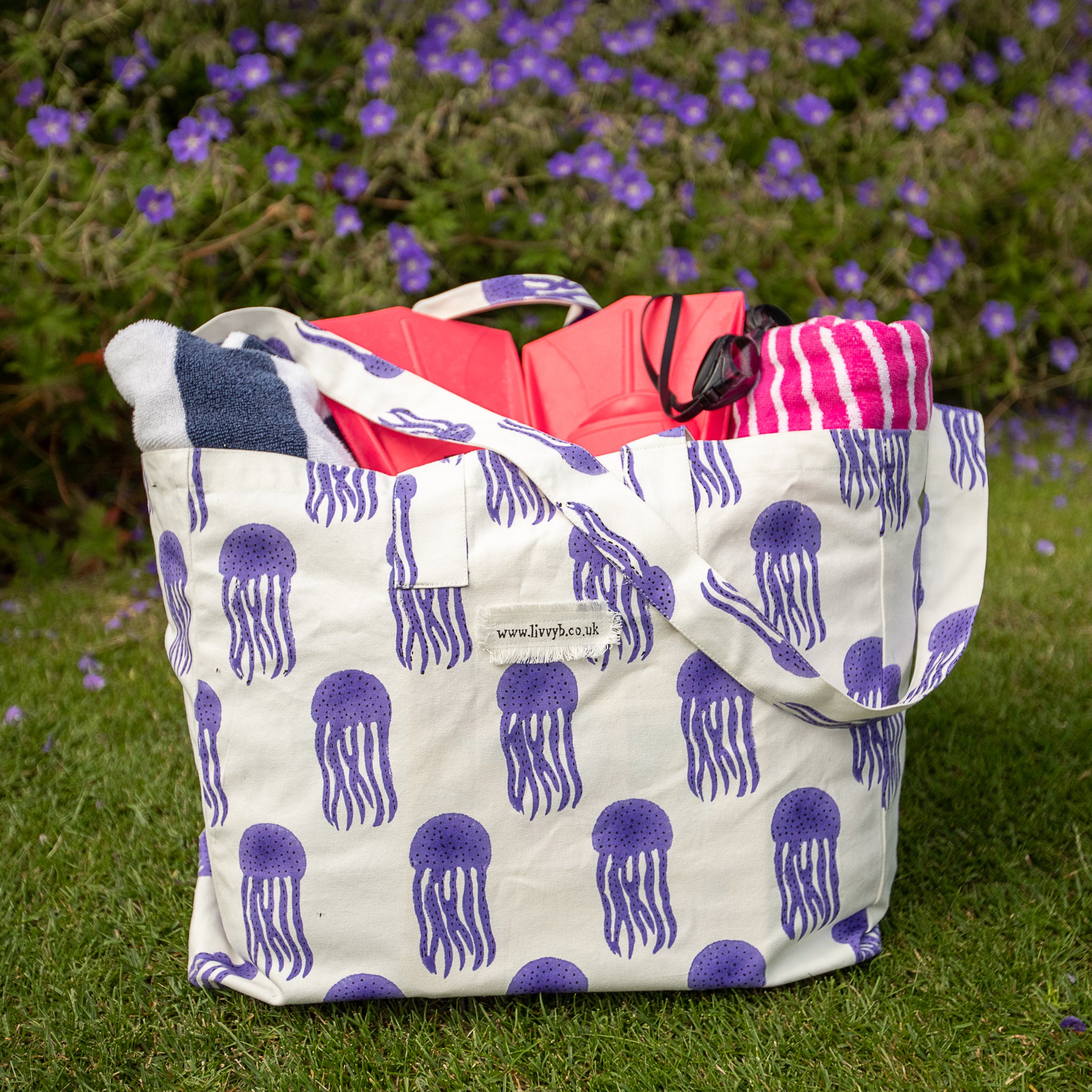 Beach bag designs on sale